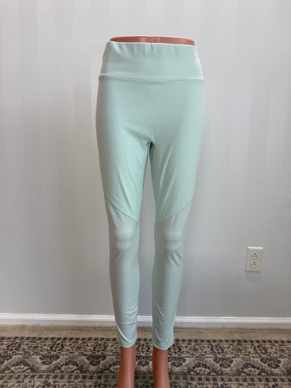 Fabletics Motion365 Leggings Mint Green High Rise Compression Workout Yoga Sz XL
